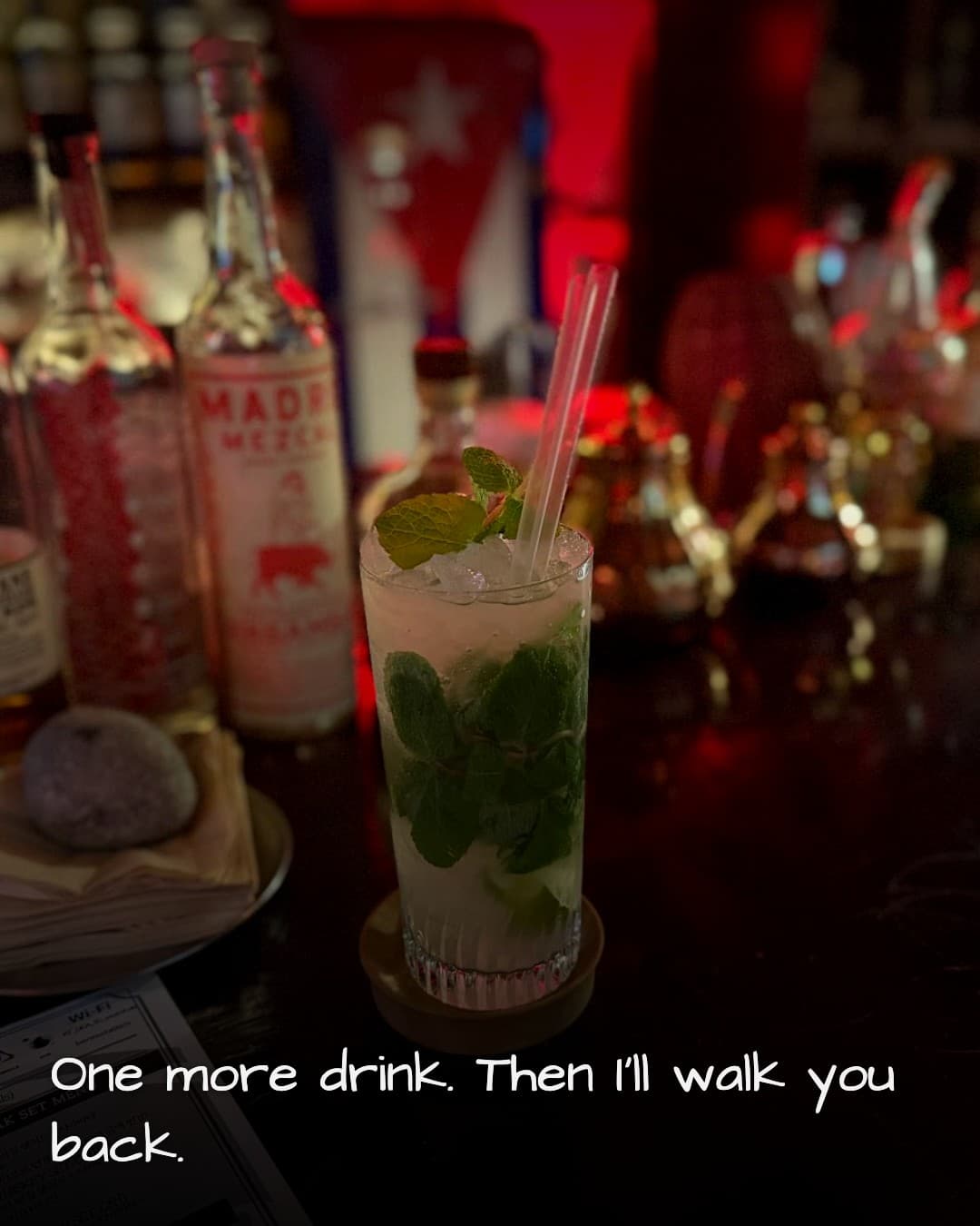 Bermuda mojito at the bar counter