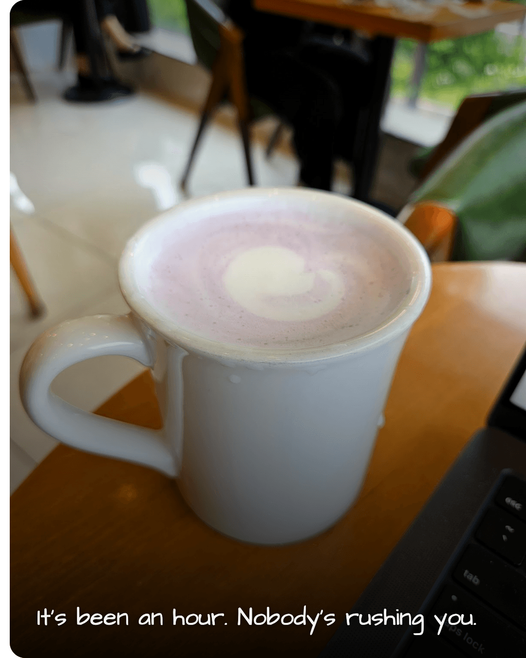 Tianti Books & Cafe taro latte