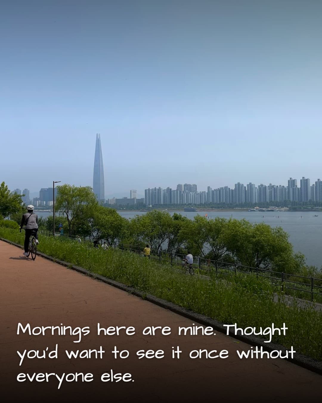 Ttukseom Hangang Park riverside path