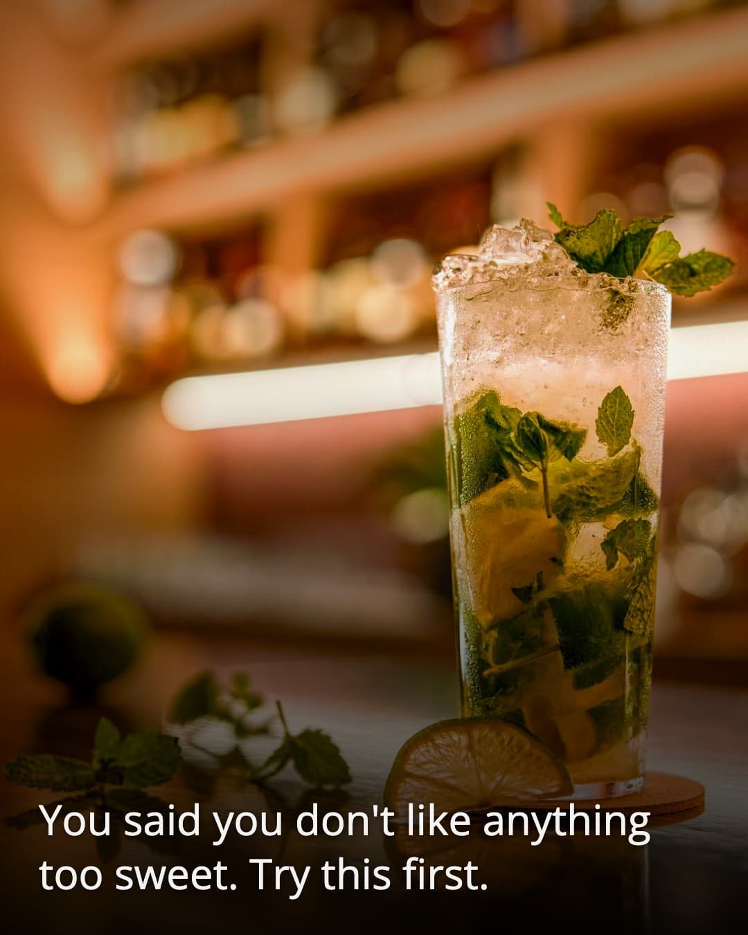 Bar Liquid Soul mint cocktail with lime