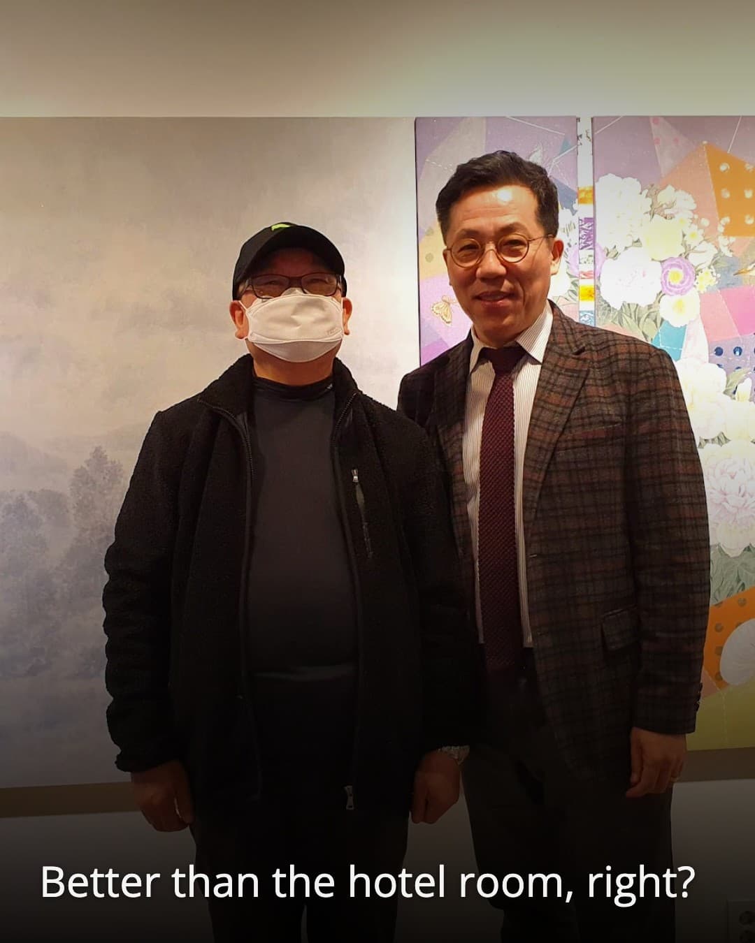 Nauri Art Gallery interior, closing farewell