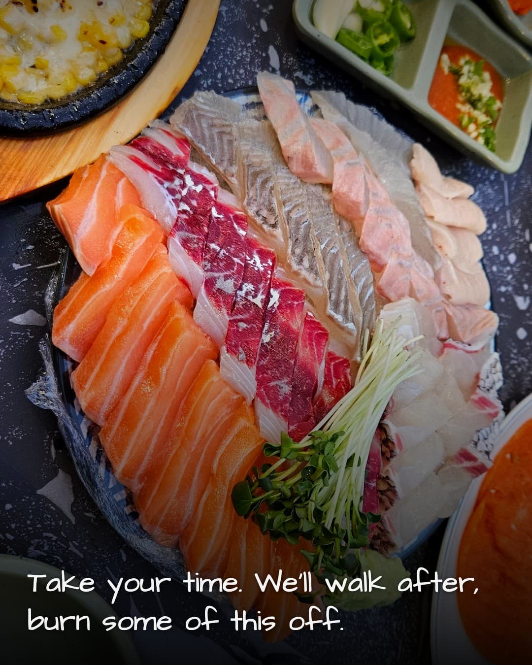 Singsing Ojingeo Bada Chungmuro sashimi platter