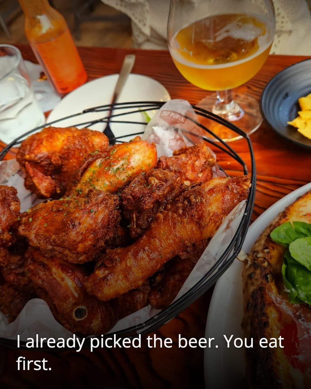 Tap Public Yeouido chicken and beer